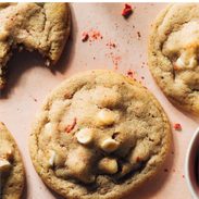 Strawberry white chocolate cookies pin